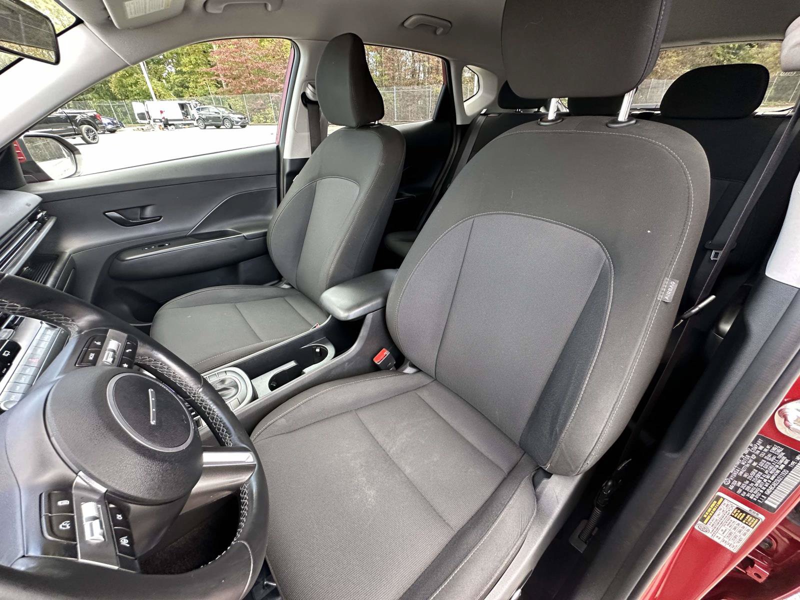 Used 2025 Hyundai Kona SEL AWD/4WD image 22