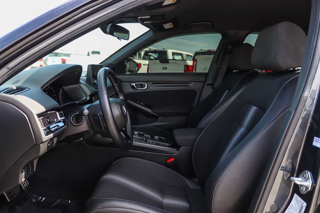 Used 2025 Honda Civic Sport image 17