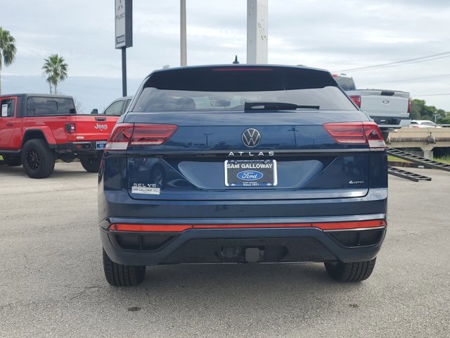 Used 2023 Volkswagen Atlas Cross Sport SEL image 3