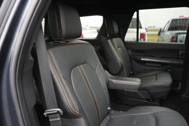 Certified 2023 Ford Expedition Platinum image 17