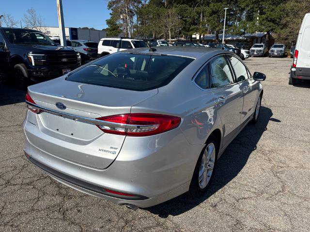 Certified 2018 Ford Fusion SE w/ Equipment Group 602A image 5