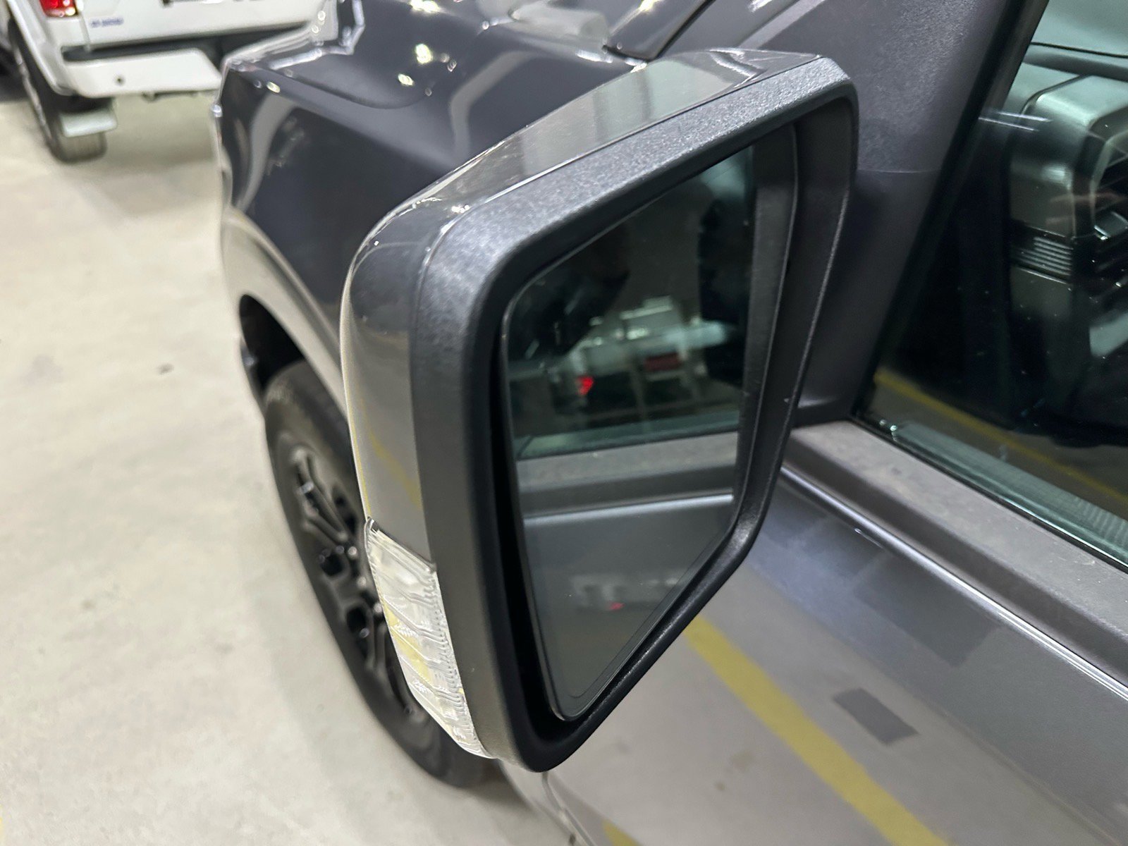 Certified 2023 Ford F150 Platinum w/ Equipment Group 701A High image 20