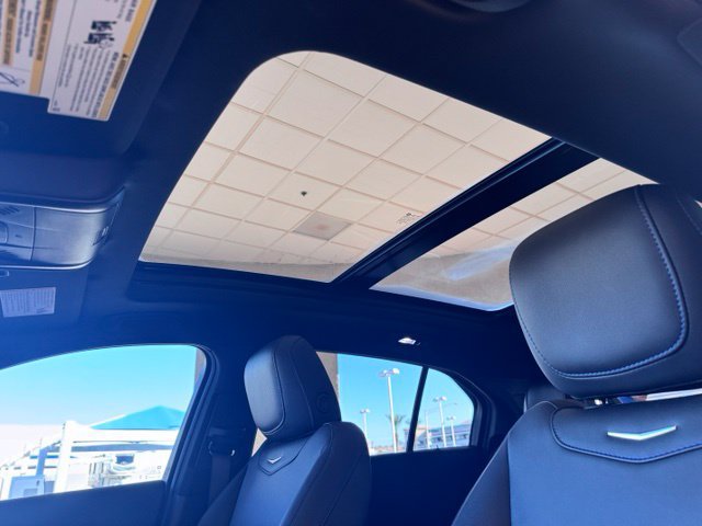 Used 2024 Cadillac XT4 Sport w/ Cold Weather Package FWD image 23