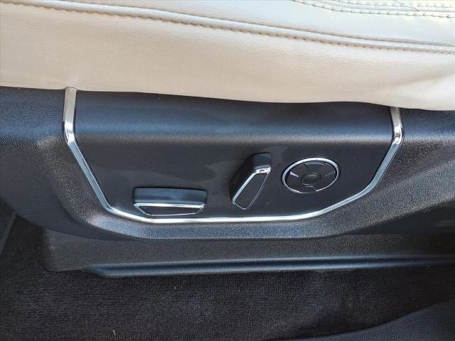 Certified 2018 Ford Expedition Platinum image 16