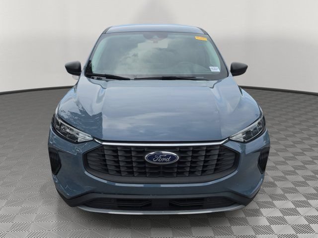 Certified 2023 Ford Escape Active FWD image 2