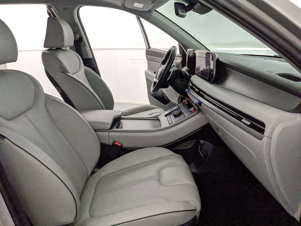 Used 2024 Hyundai Palisade SEL w/ Premium Package AWD/4WD image 23