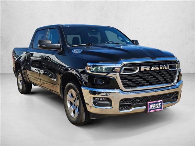 Used 2025 RAM 1500 Big Horn AWD/4WD image 3