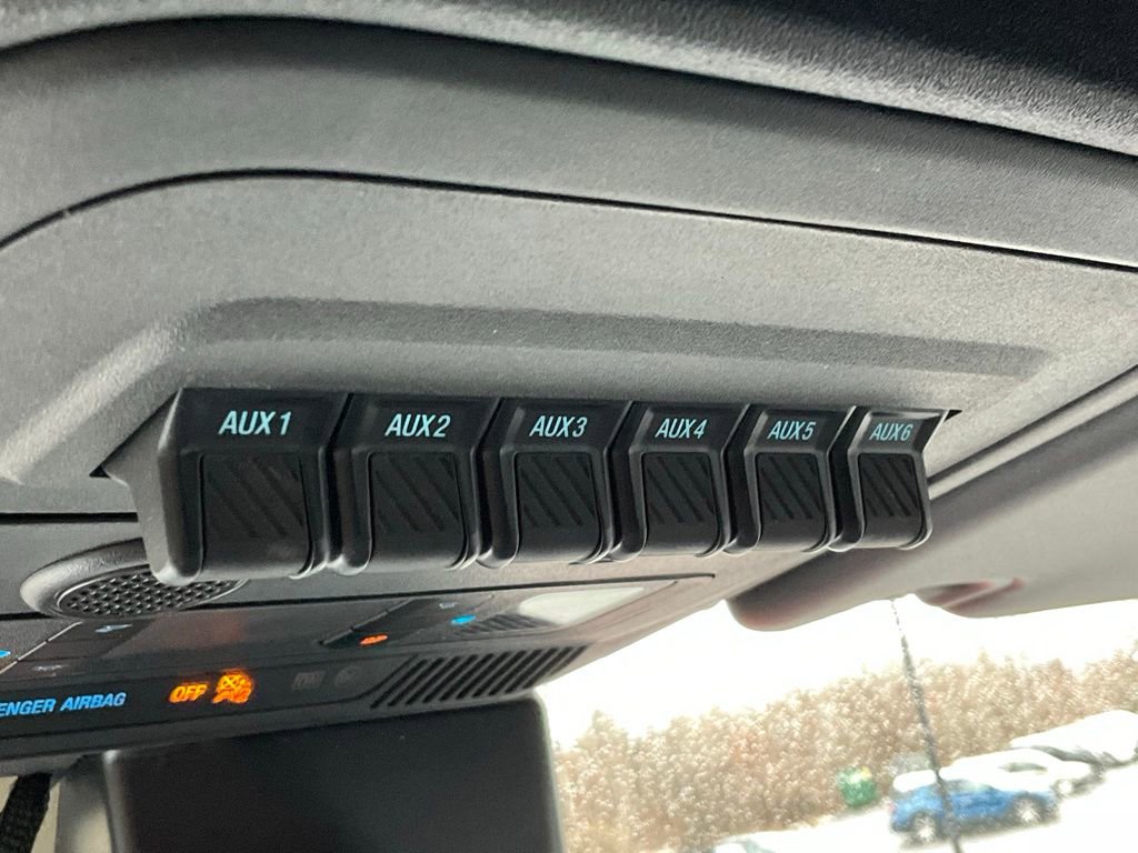 Certified 2023 Ford Bronco Black Diamond image 7