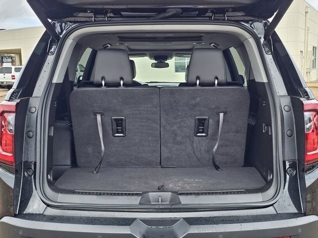 Used 2023 GMC Acadia AT4 w/ Technology Package image 31