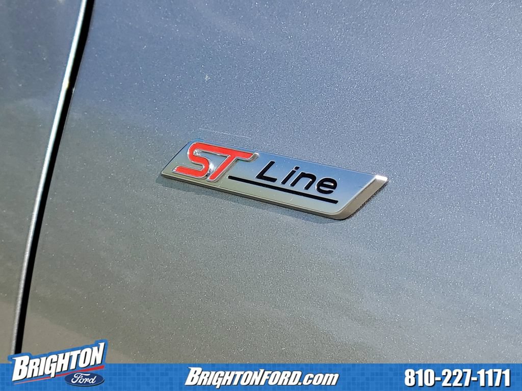 Certified 2024 Ford Escape ST-Line w/ Tech Pack #1 AWD/4WD image 5