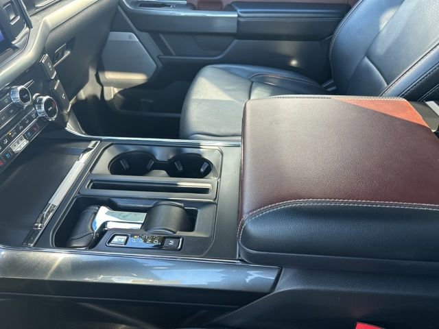 Certified 2022 Ford F150 Lariat w/ Equipment Group 502A High image 31