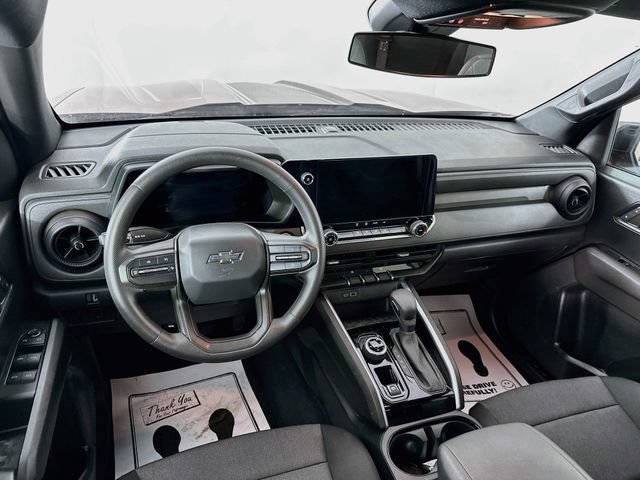 Used 2024 Chevrolet Colorado Trail Boss w/ LPO, Dark Essentials Package AWD/4WD image 28