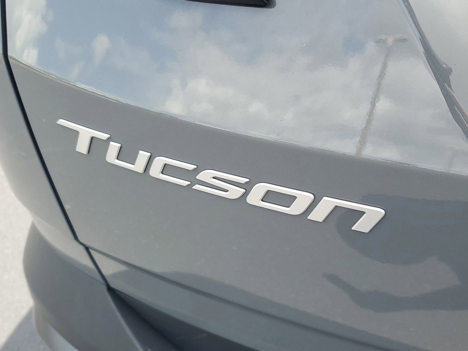 Used 2025 Hyundai Tucson SE image 6