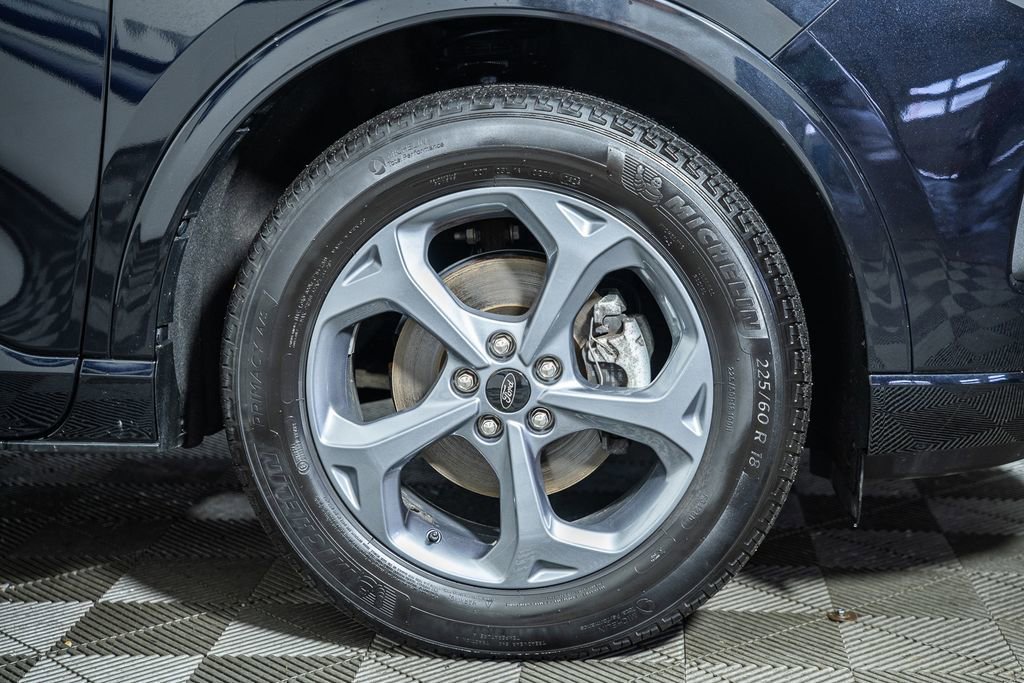 Certified 2023 Ford Escape ST-Line w/ Tech Pack #1 image 19