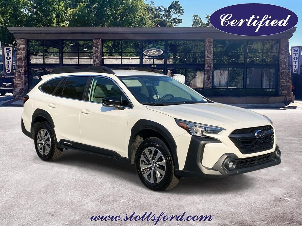 Used 2024 Subaru Outback Premium image 5