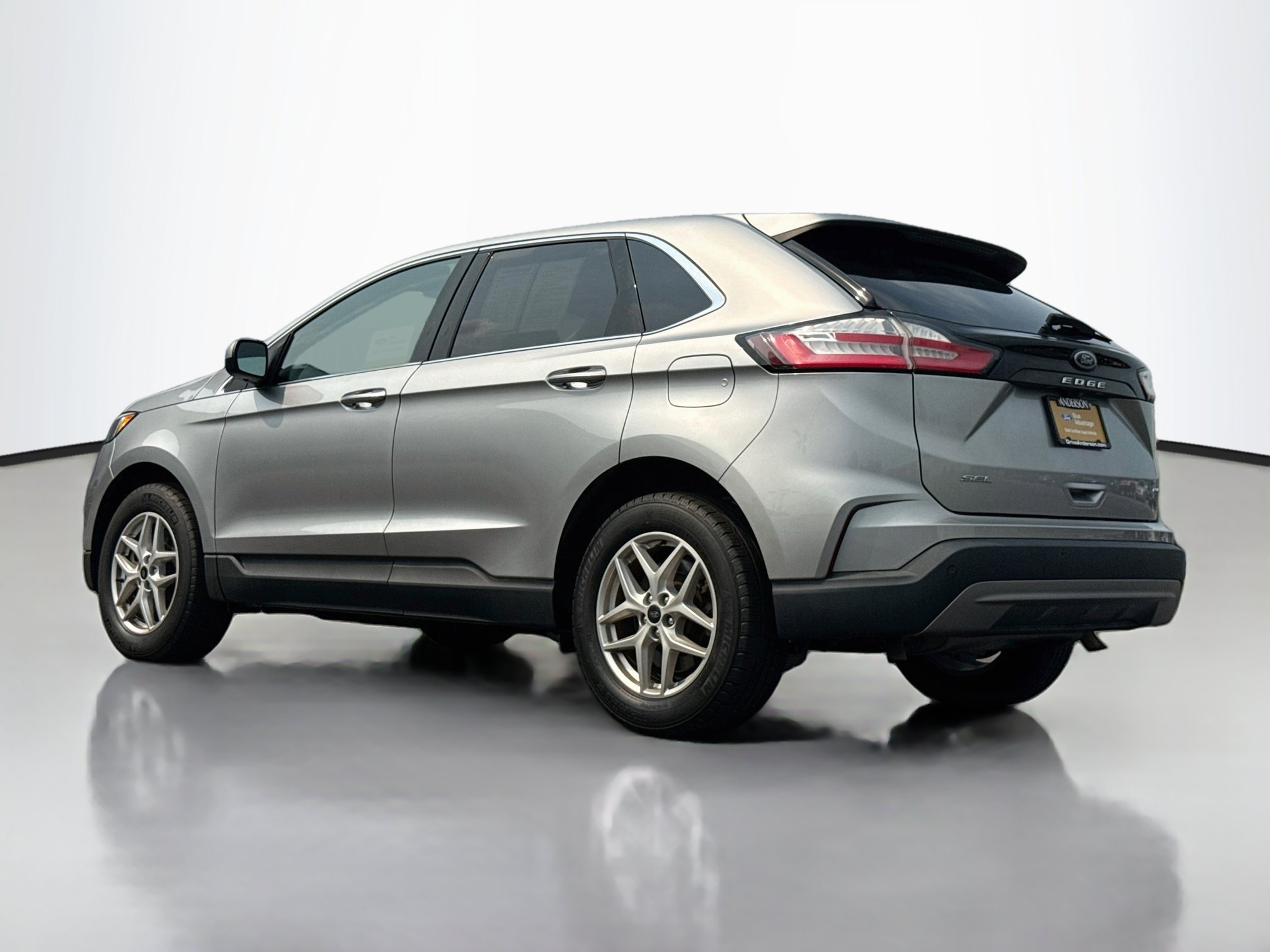 Certified 2023 Ford Edge SEL w/ Convenience Package AWD/4WD image 5