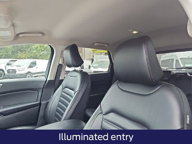 Certified 2024 Ford Edge SEL AWD/4WD image 16