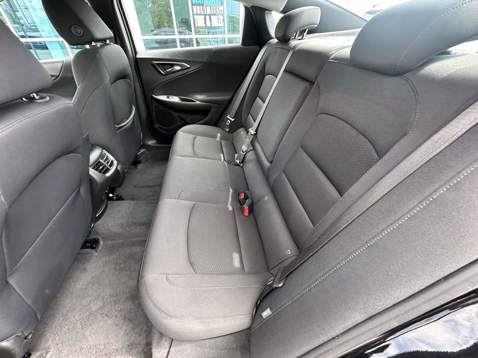 Used 2025 Chevrolet Malibu LT FWD image 26