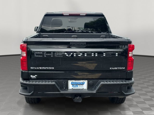 Used 2023 Chevrolet Silverado 1500 Custom RWD image 5