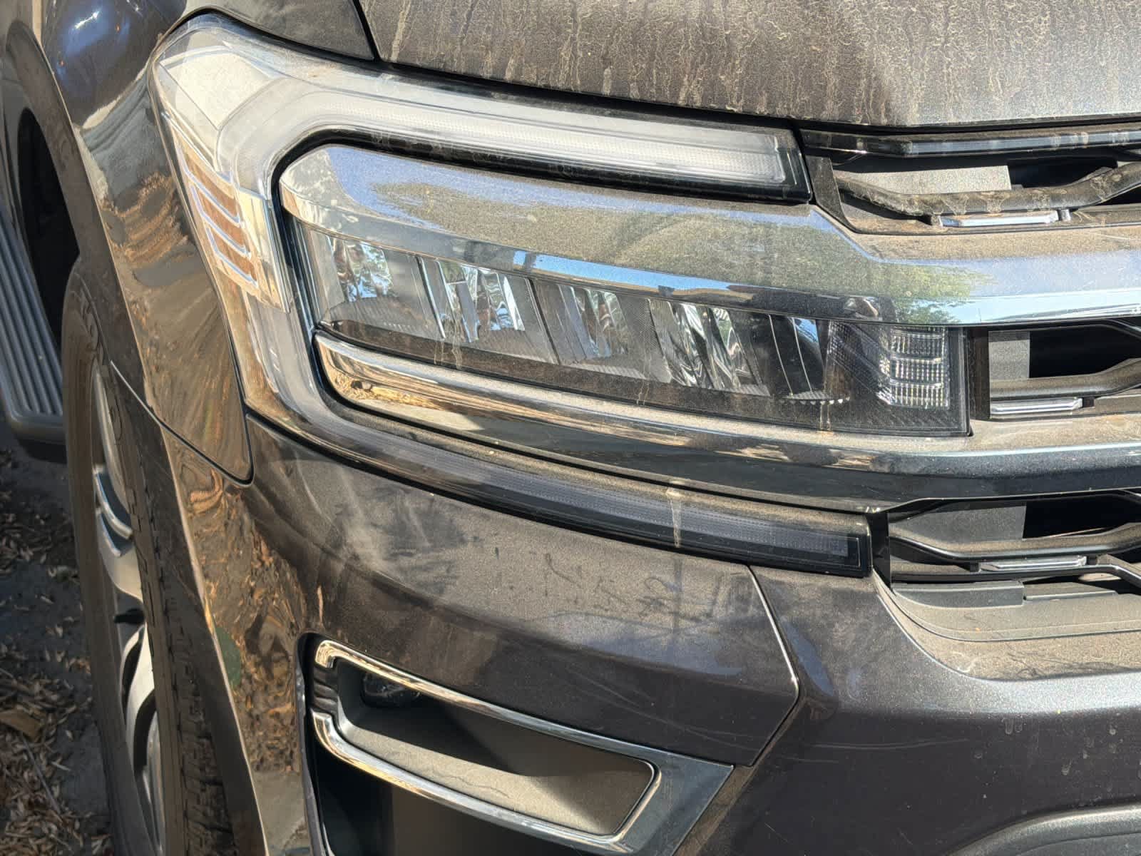 Certified 2024 Ford Expedition Max Limited RWD image 9