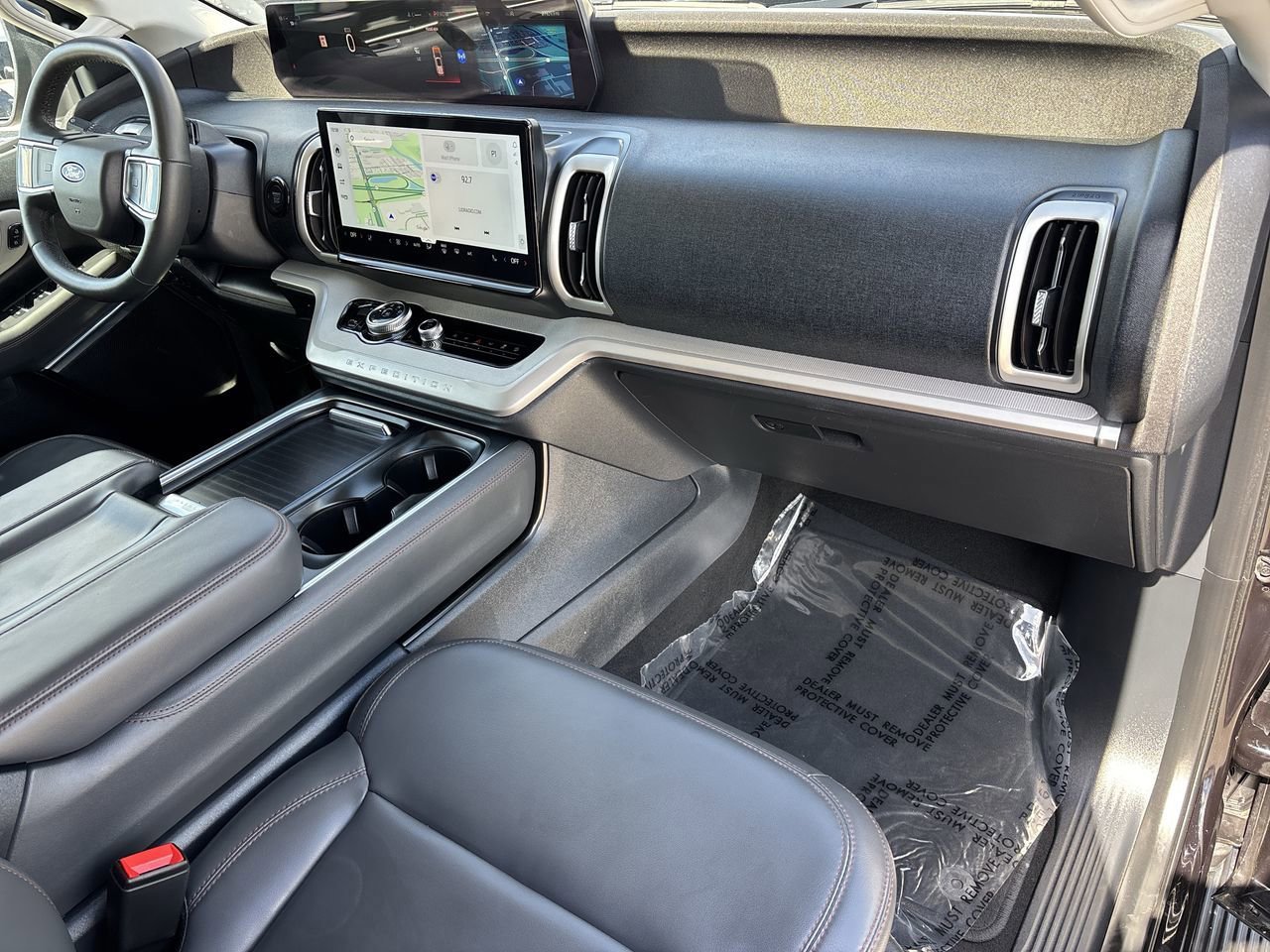 Certified 2025 Ford Expedition Active AWD/4WD image 19