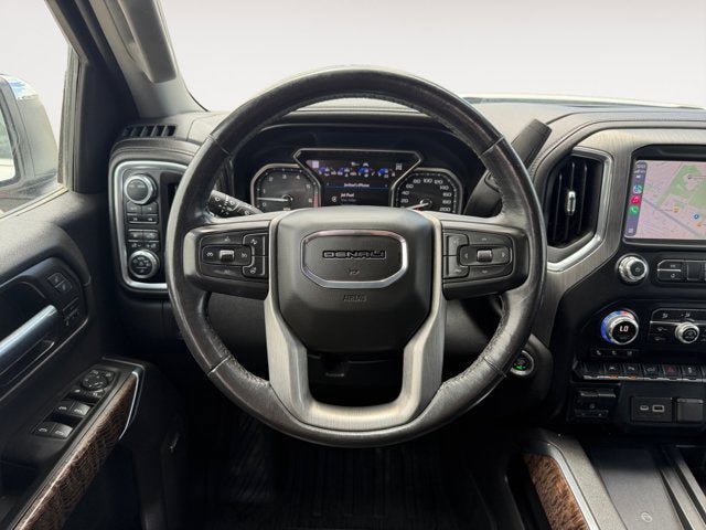 Used 2021 GMC Sierra 1500 Denali w/ Denali Premium Package AWD/4WD image 12