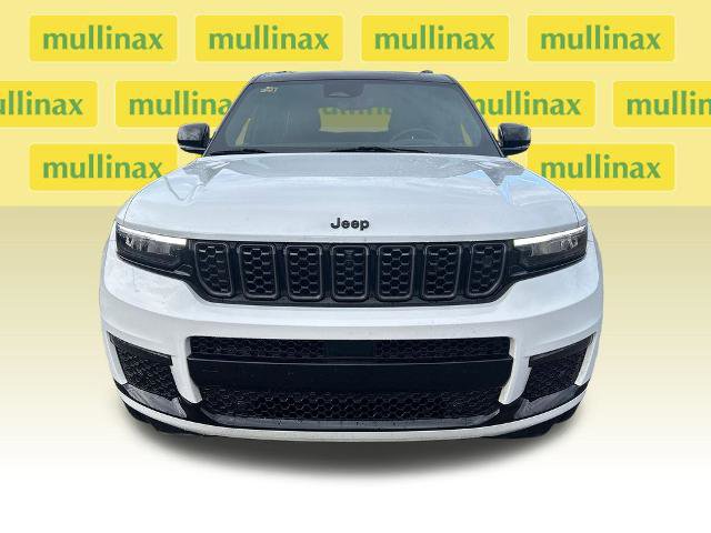 Used 2024 Jeep Grand Cherokee L Summit image 16