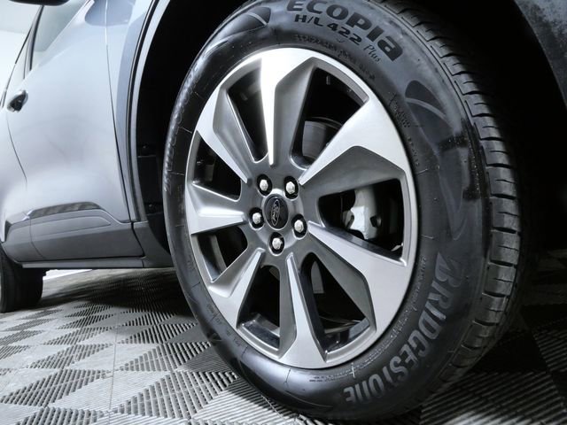 Certified 2023 Ford Escape Platinum w/ Premium Technology Package AWD/4WD image 2