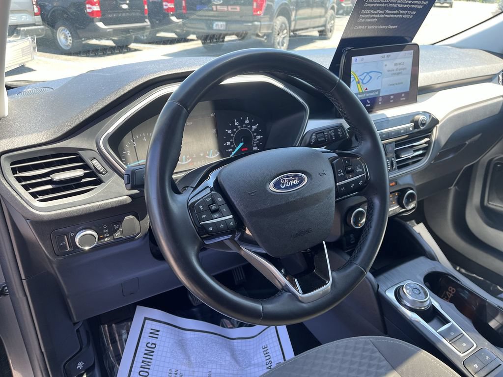 Certified 2022 Ford Escape SE w/ SE Sport Appearance Package AWD/4WD image 7