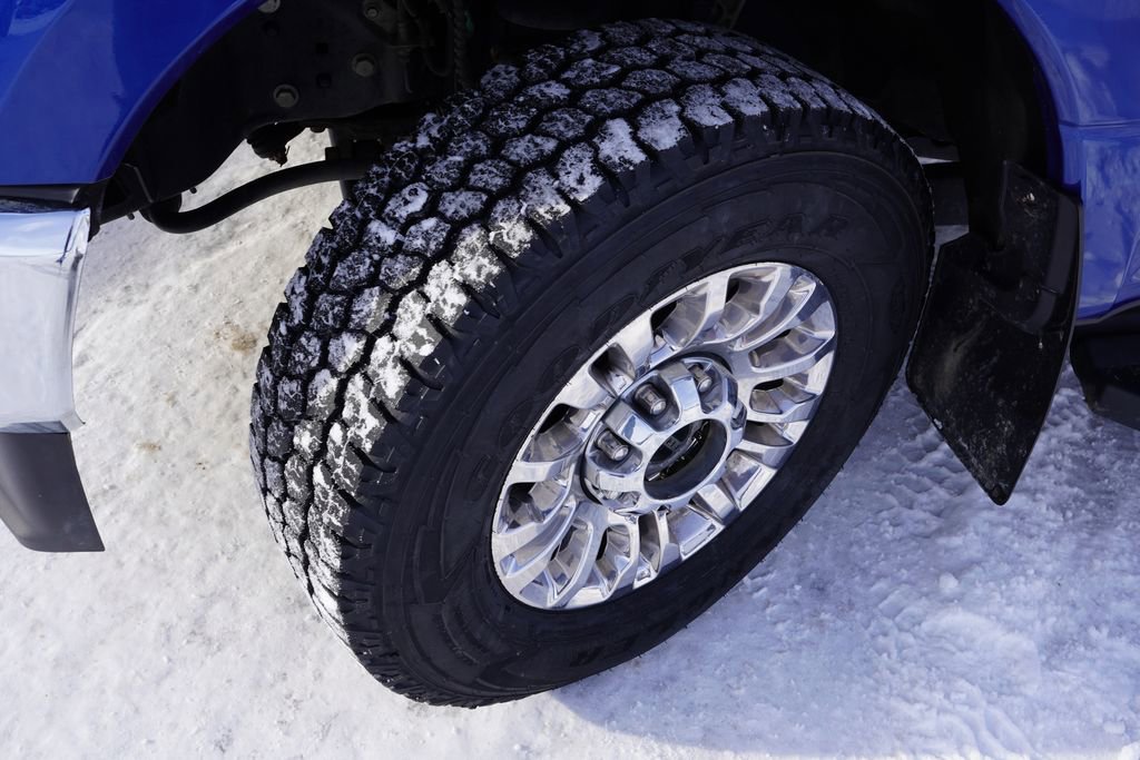 Certified 2022 Ford F350 Lariat w/ Lariat Ultimate Package image 14