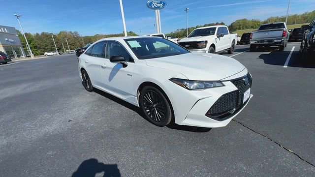 Used 2020 Toyota Avalon XSE w/ All Weather Liner Package FWD image 9