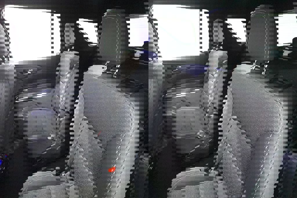 Used 2024 Chevrolet Traverse LT image 25