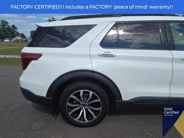 Certified 2022 Ford Explorer ST-Line AWD/4WD image 9
