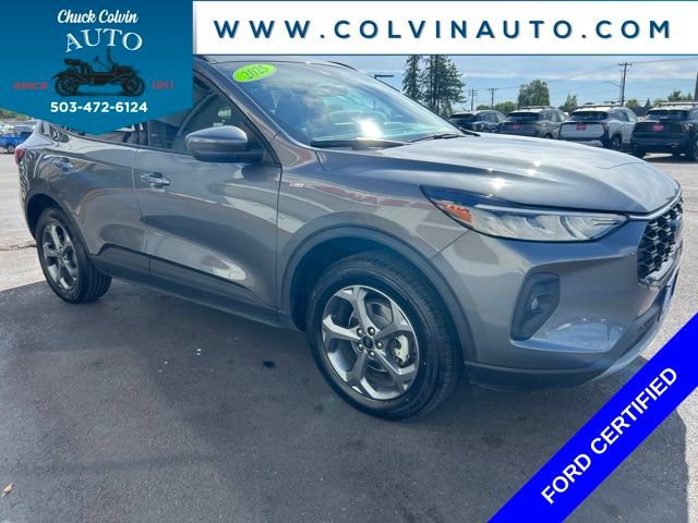 Certified 2025 Ford Escape ST-Line Select AWD/4WD image 5