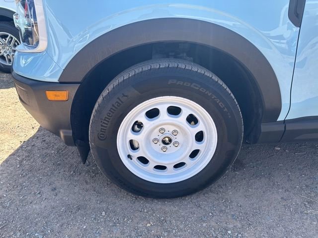Certified 2025 Ford Bronco Sport Heritage w/ Convenience Package AWD/4WD image 2