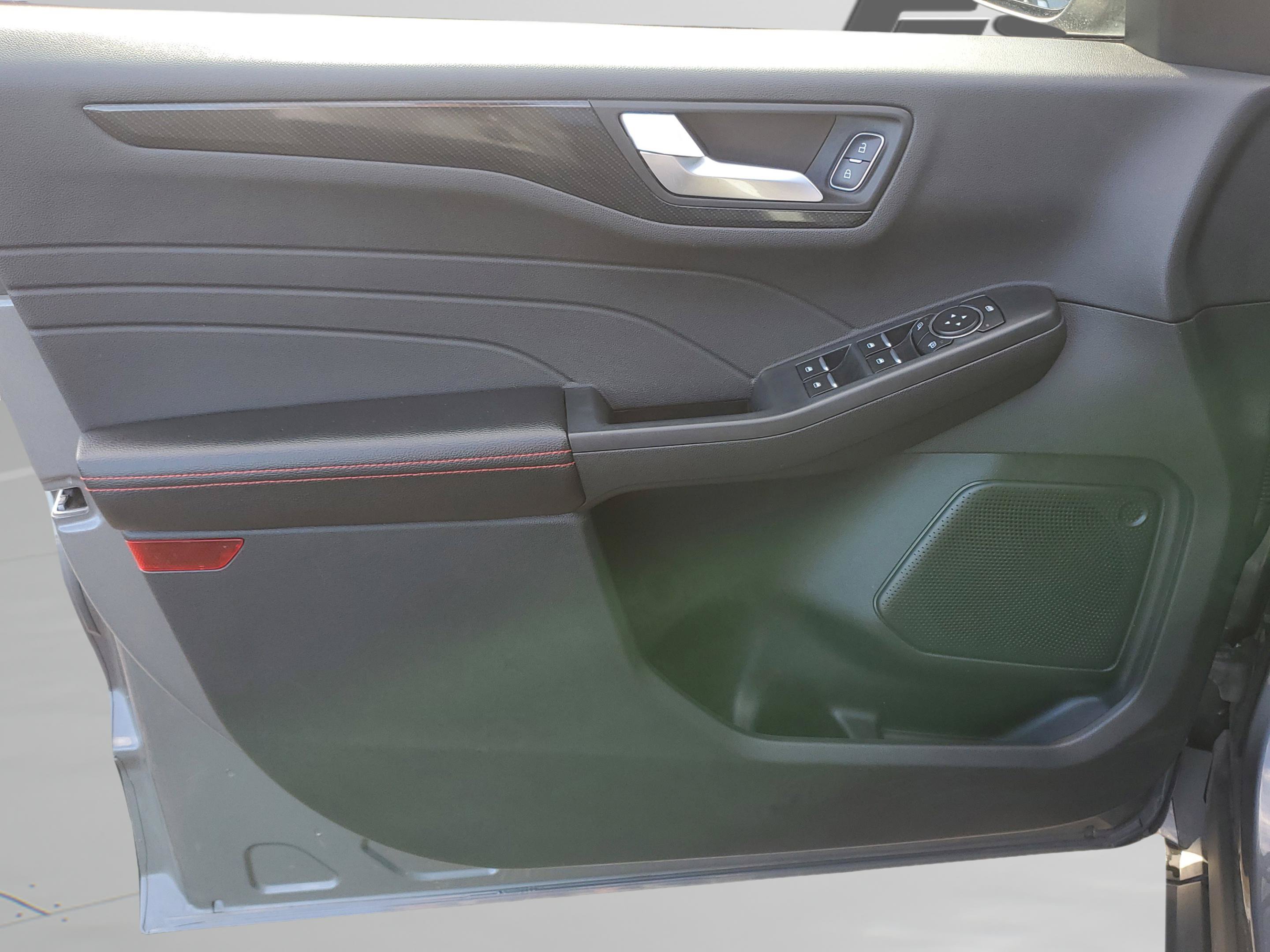 Certified 2024 Ford Escape ST-Line FWD image 22