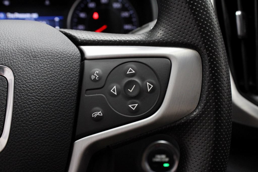 Used 2024 GMC Terrain SLE w/ Driver Convenience Package FWD image 28