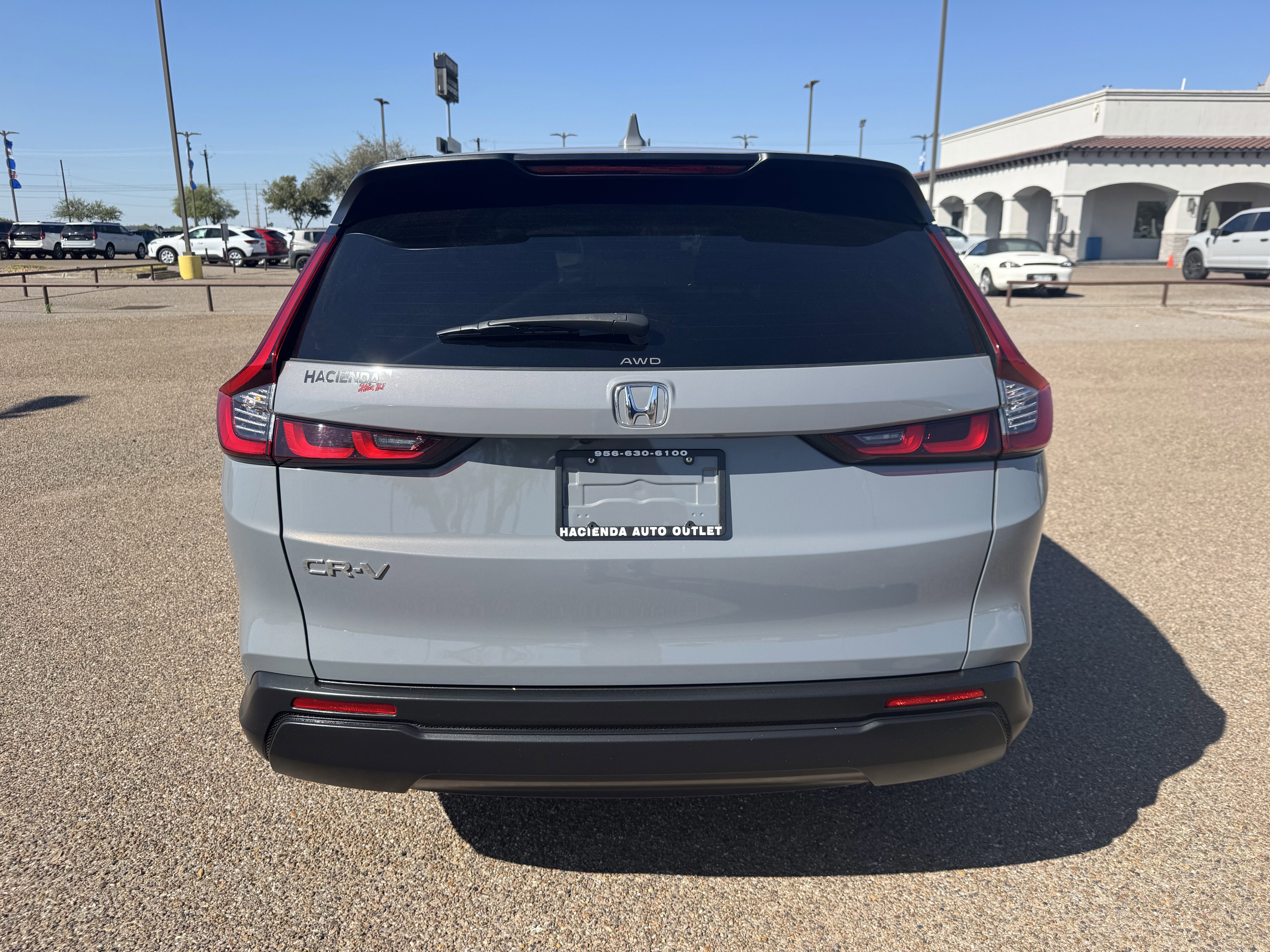 Used 2025 Honda CR-V EX image 3