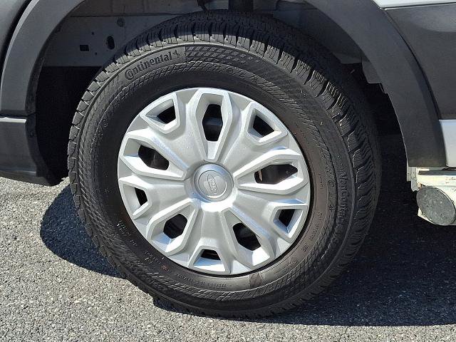 Certified 2025 Ford Transit 250 Low Roof w/ Exterior Upgrade Package RWD image 9