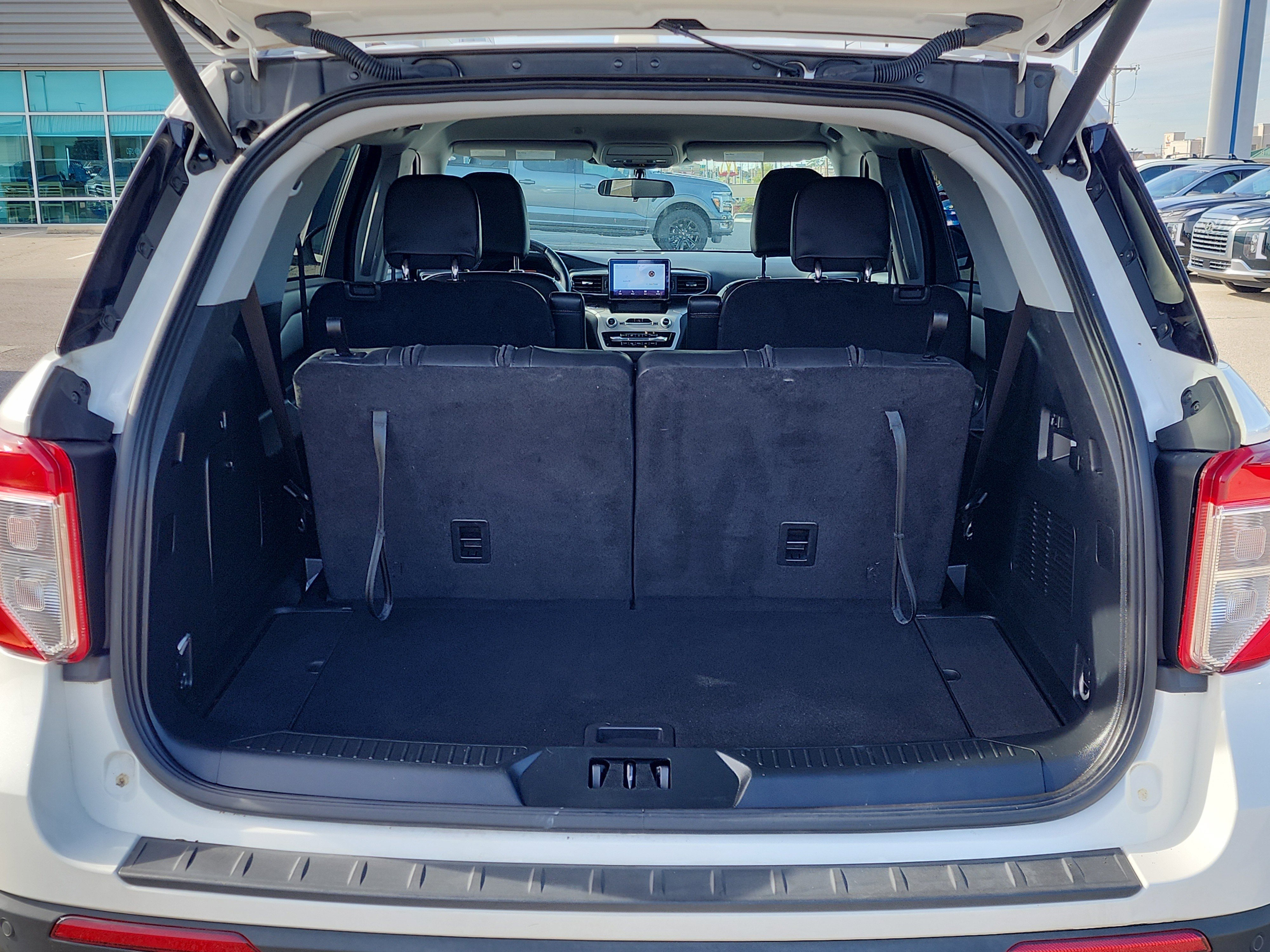 Certified 2023 Ford Explorer XLT w/ Equipment Group 202A image 14