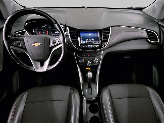 Used 2022 Chevrolet Trax LT w/ Driver Confidence Package AWD/4WD image 14