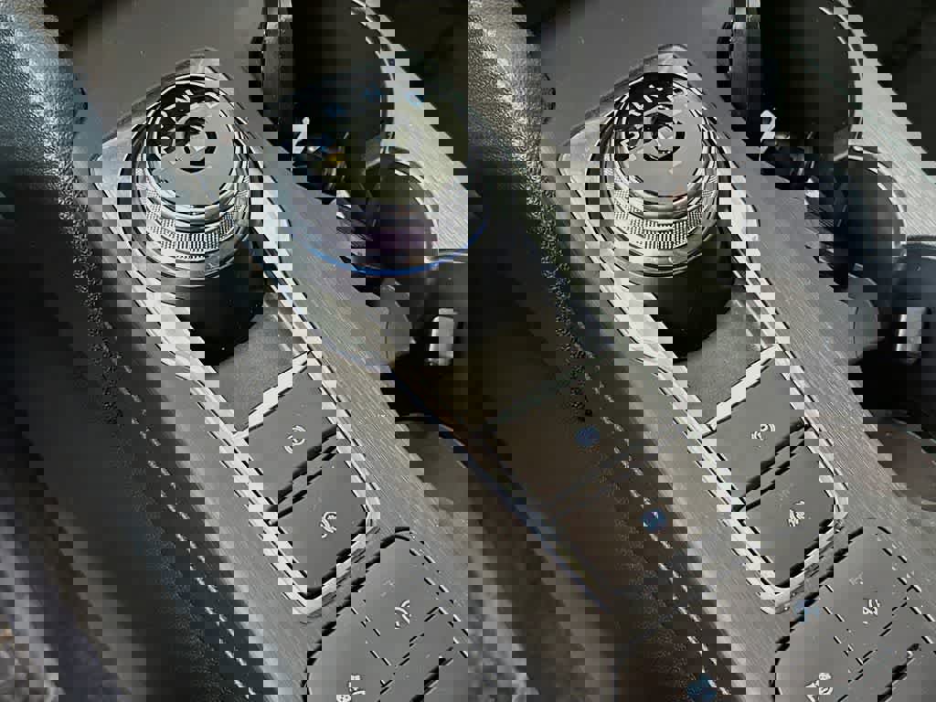 Certified 2021 Ford Escape SEL image 22