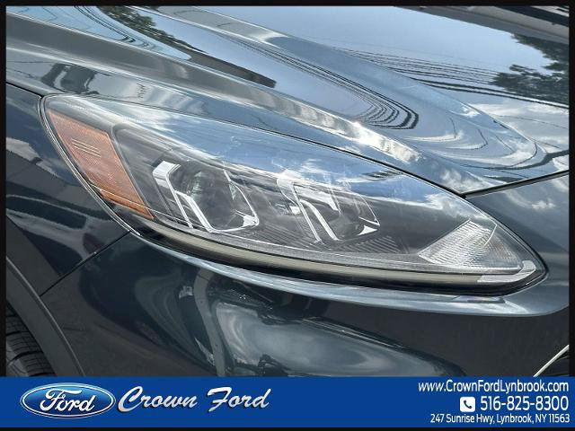 Certified 2022 Ford Escape SEL w/ Technology Package AWD/4WD image 8