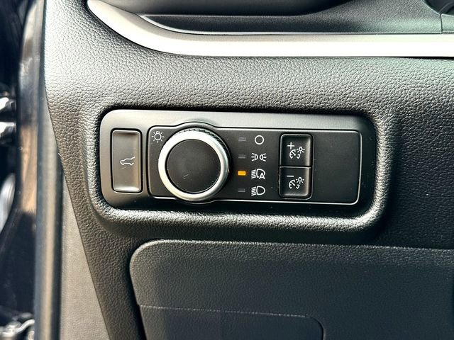 Certified 2024 Ford Explorer XLT image 14