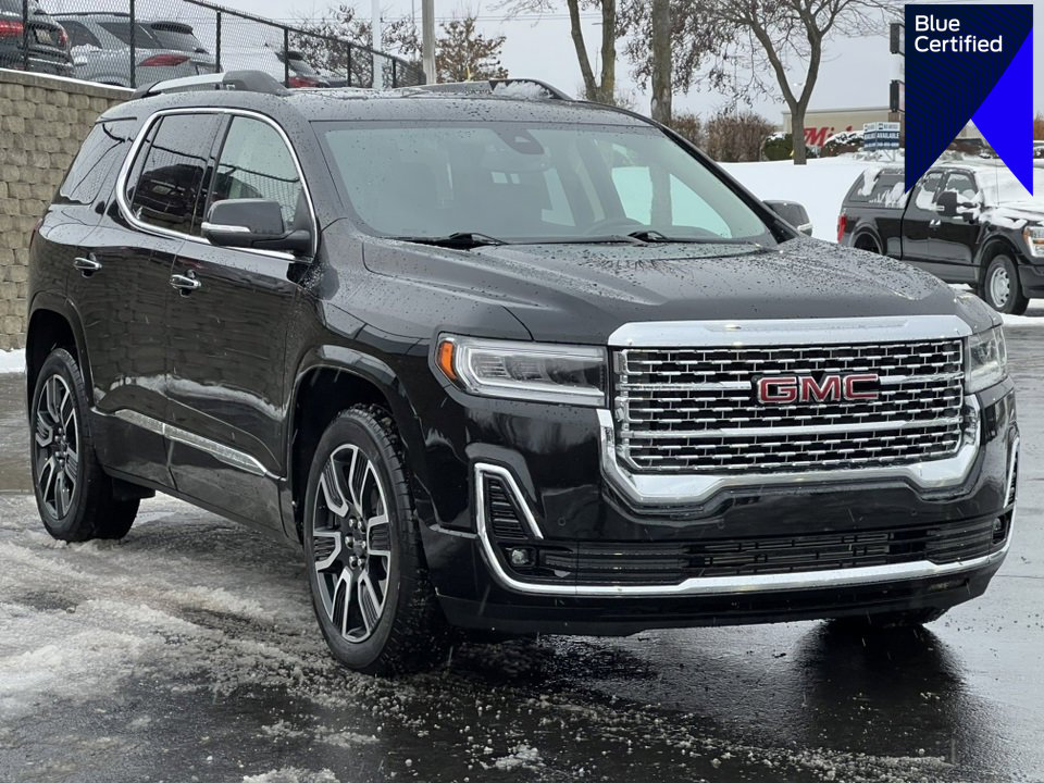 Used 2023 GMC Acadia Denali w/ Trailering Package image 1