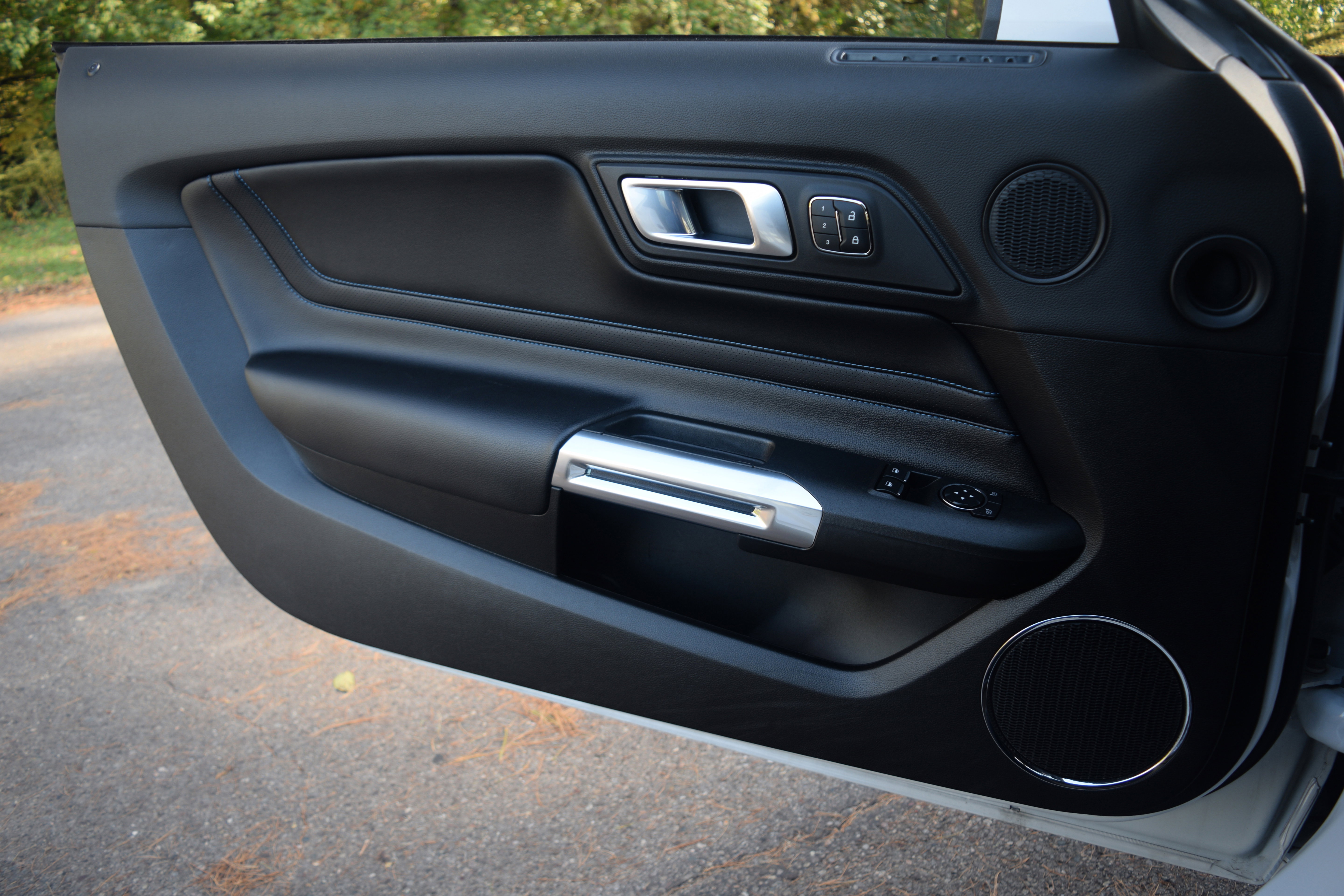 Certified 2022 Ford Mustang GT Premium w/ Equipment Group 401A image 16