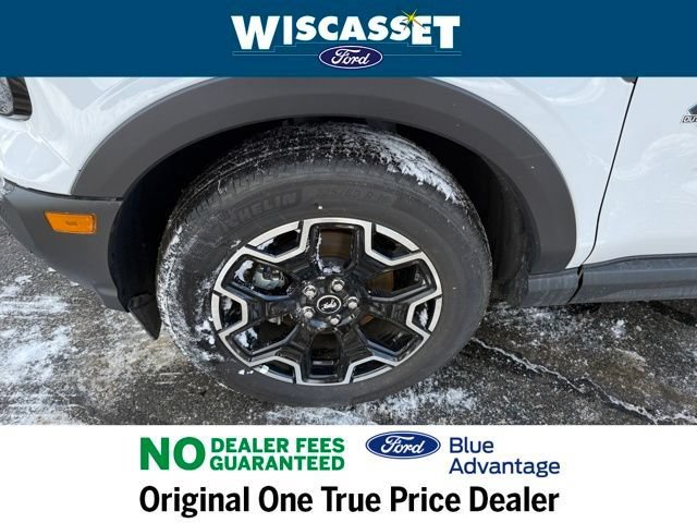 Certified 2025 Ford Bronco Sport Outer Banks w/ Outer Banks Tech Package+ AWD/4WD image 37