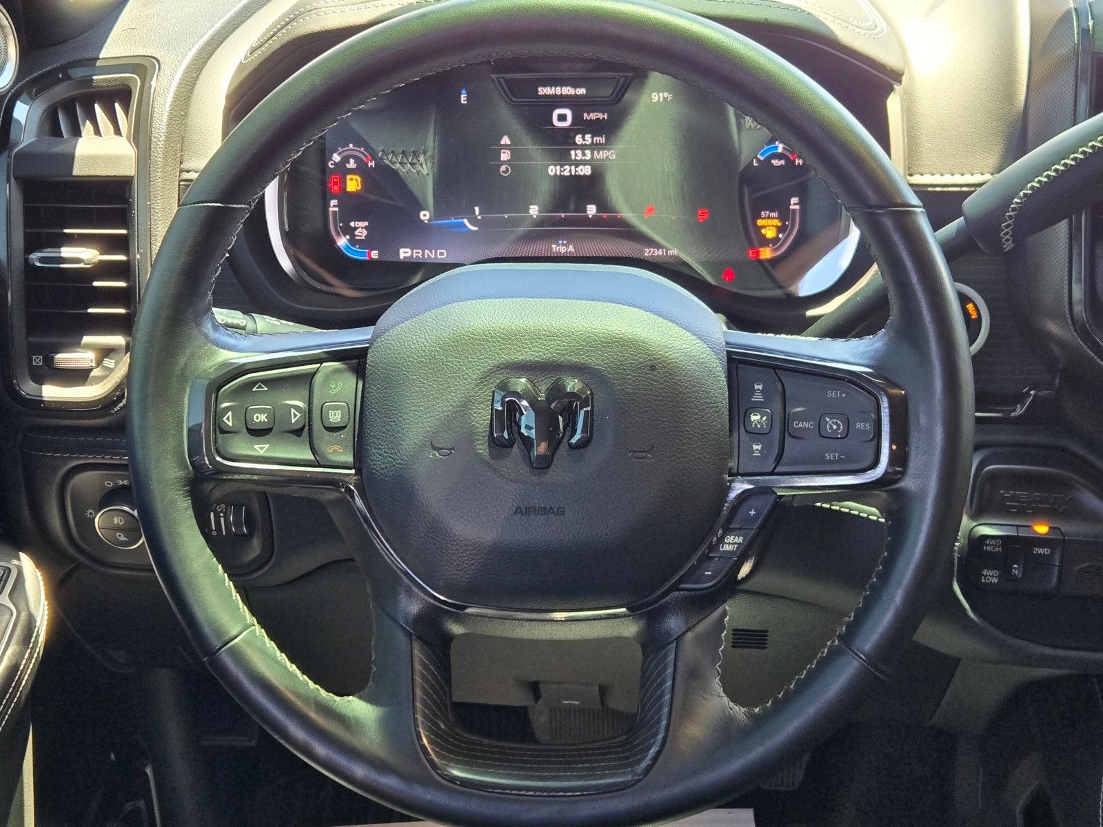 Used 2023 RAM 3500 Limited AWD/4WD image 17