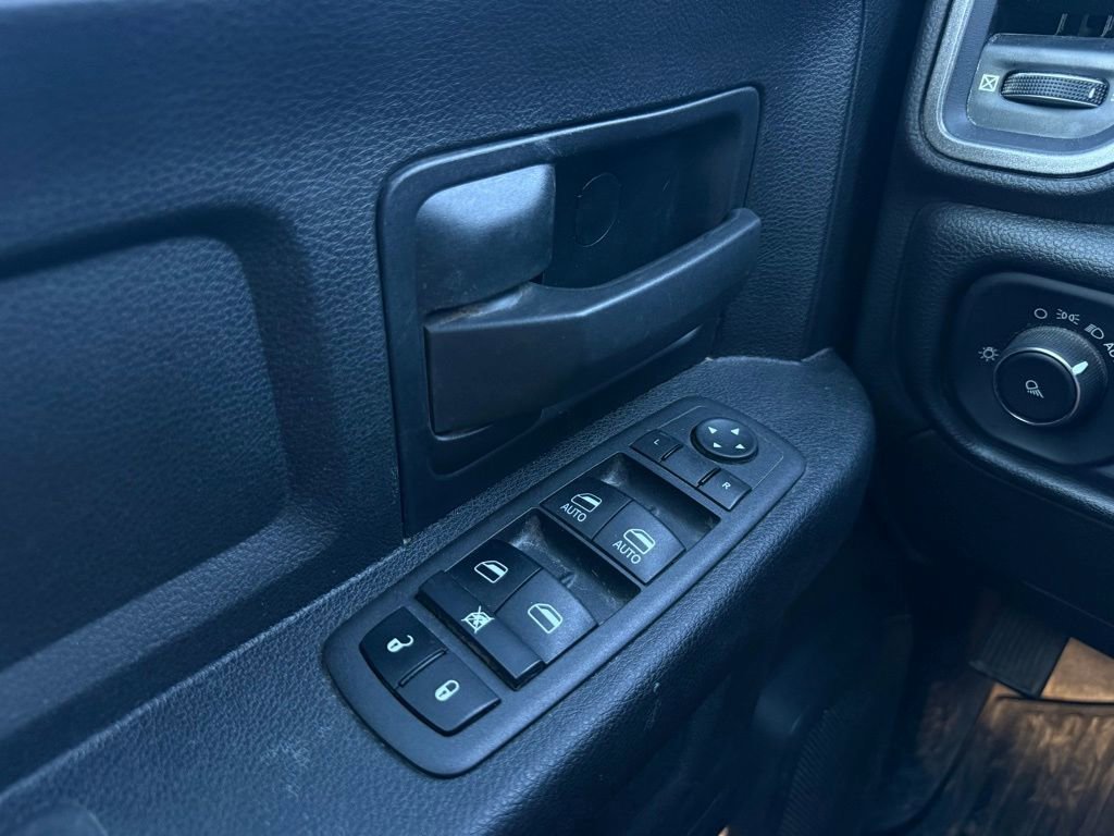 Used 2022 RAM 3500 Tradesman image 12