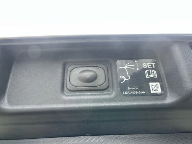 Certified 2025 Ford Mustang Mach-E Premium image 43